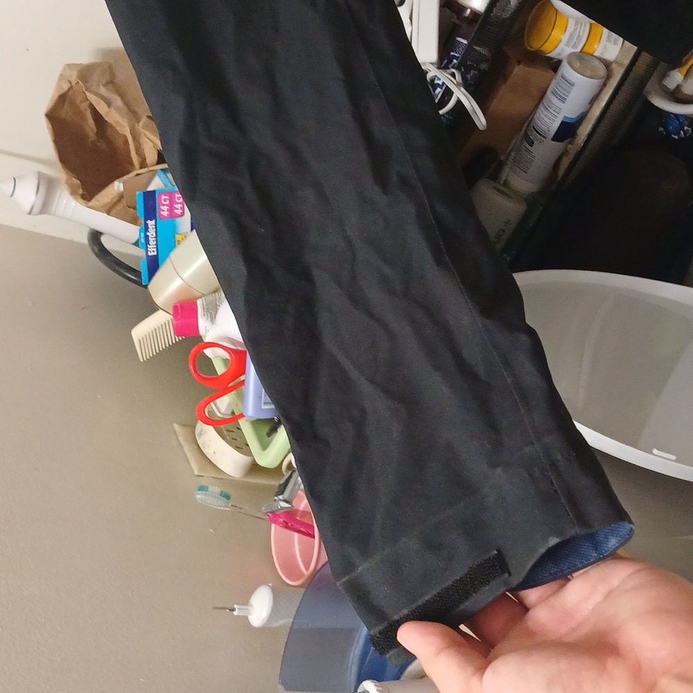 All In Motion Men's Waterproof Rain Shell Jacket - Picture 11 of 13